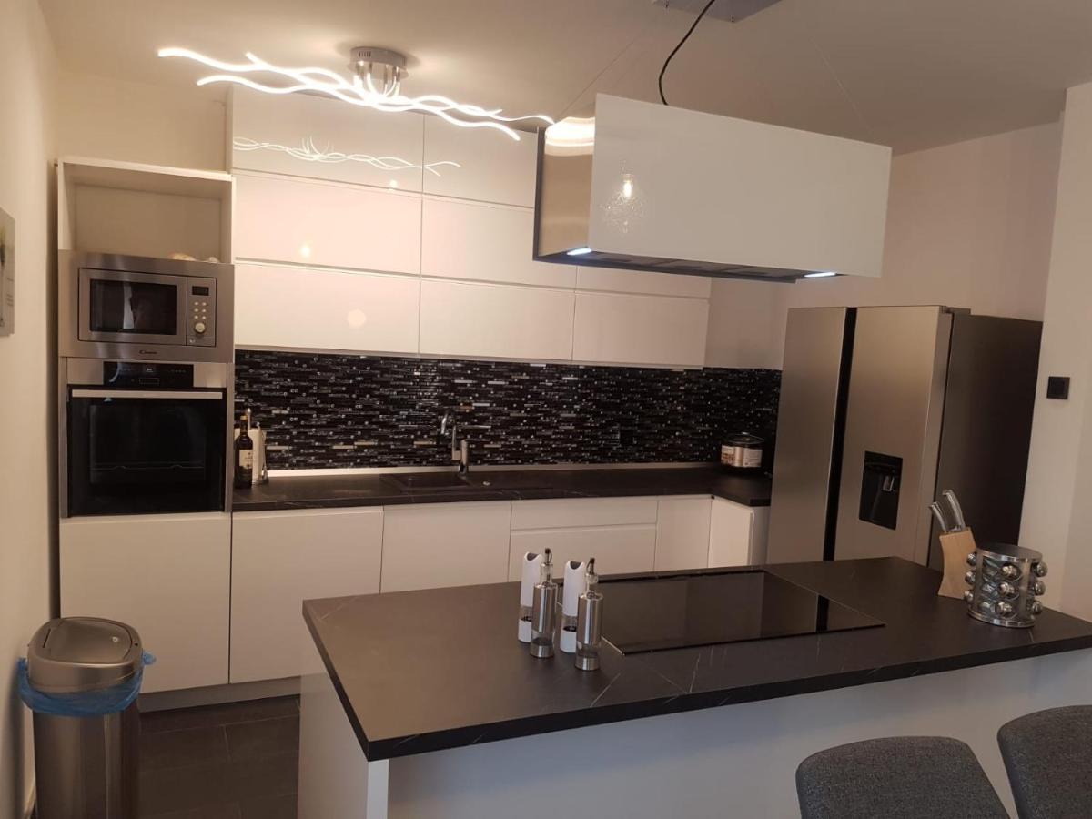 Seaview Apartment Moritz 塞尼 外观 照片